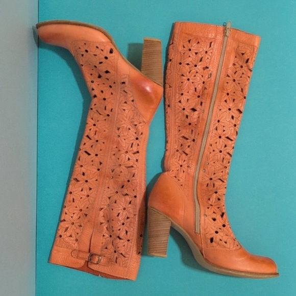 Knee-high Boots, genuine leather, Orange, laser cut, from Montenegro, 40 or 9.5 - Picture 3 of 12